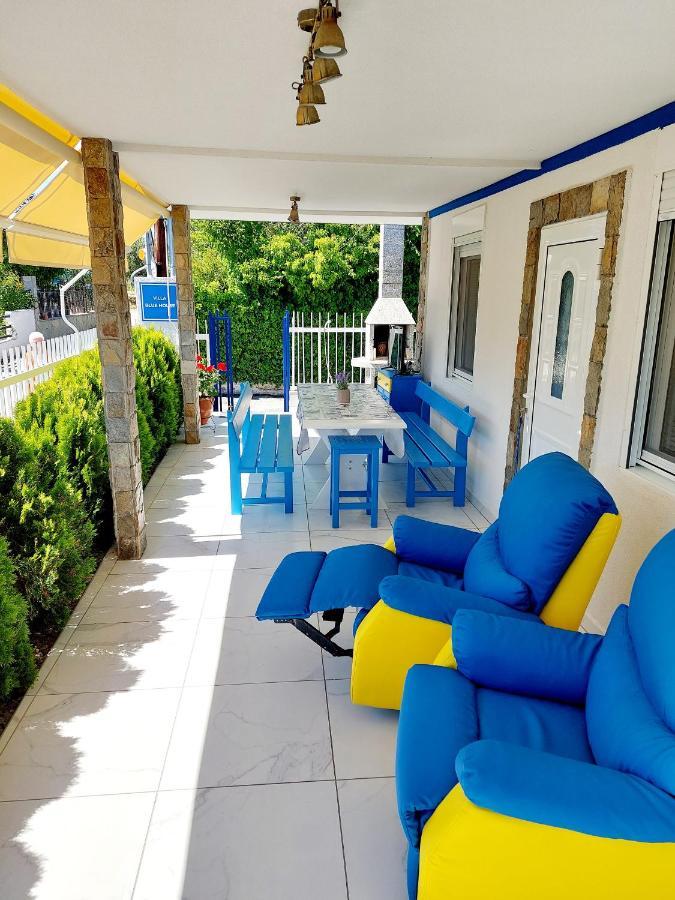 Villa Blue House Nea Kallikrateia Exterior foto